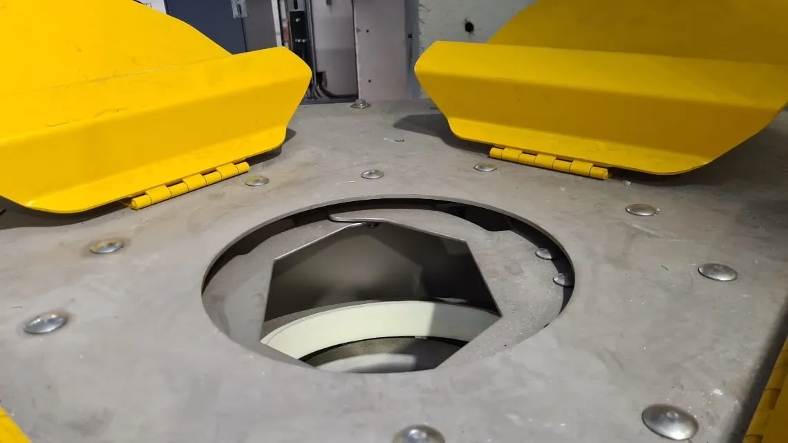 Ingtec AG - descarga de big bags material a granel